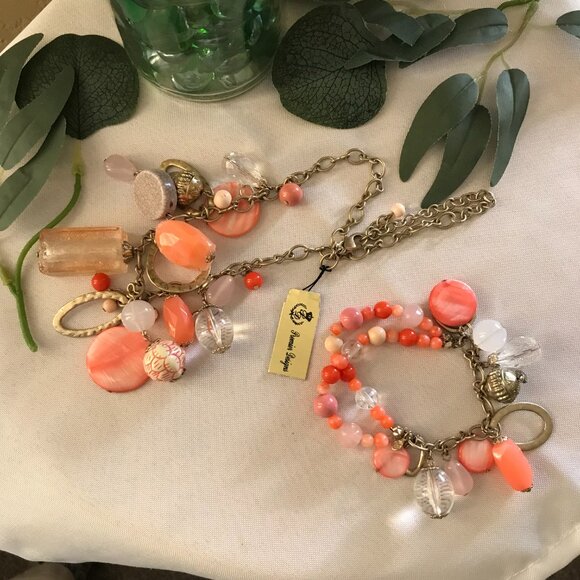 Premier Designs Dreamsicle Necklace & Bracelet - Picture 2 of 11